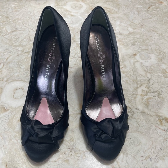 Paris Hilton Silver Jeweled Heel Satin Stilettos Sz 10 - Picture 3 of 7